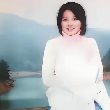 20年踏遍全国！普通父亲苦寻失踪女大学生：倾尽所有，只为等女儿回家2004
