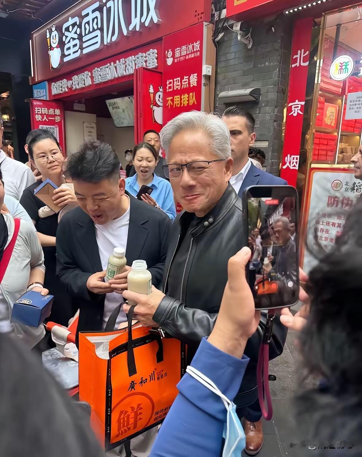 广州有没有这种豆浆卖呢？我真的很想买来尝尝到底是什么味道，能把老黄给喝出苦瓜脸来