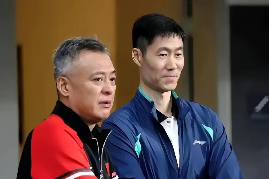 为了备战名古屋亚运会，国乒上海封训期间，招募以下“奇兵”助力：1，闫安（右手