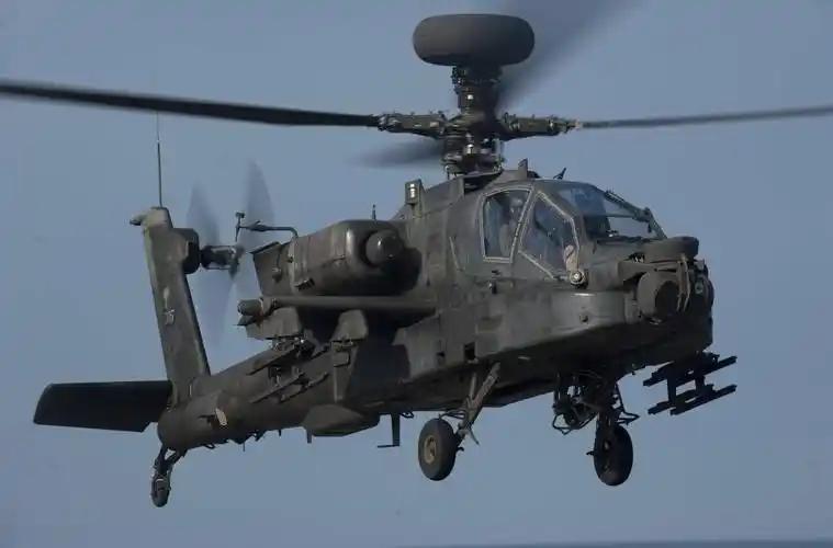 美国计划向哈尔克岛空降5000名海军陆战队，断掉伊朗的经济命脉。说白了，美国