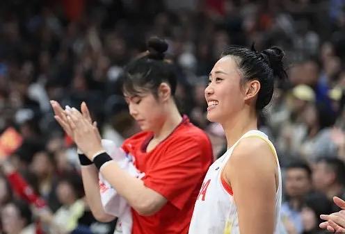 说实话，打捷克这场才是大家想看的中国女篮，有这样的比赛，中国女篮才有希望。中国