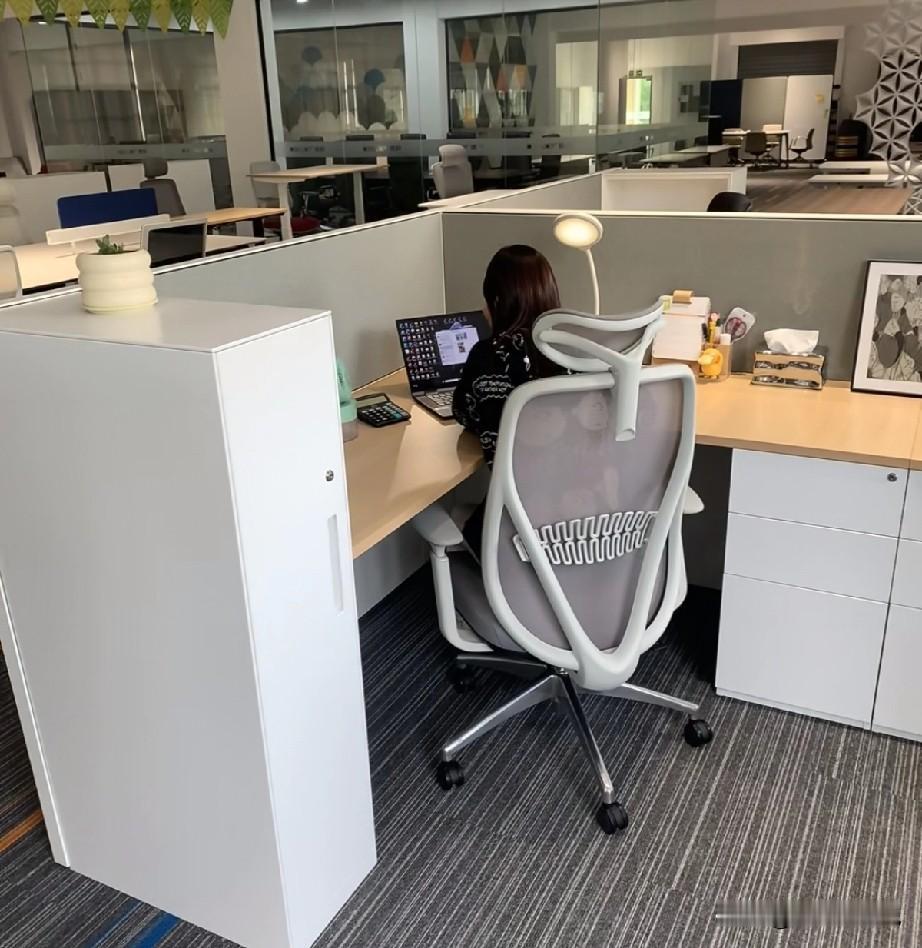 hr总监请京城某知名律所的大律朋友来给我们培训，这位大律说现在各地仲裁机构不管是