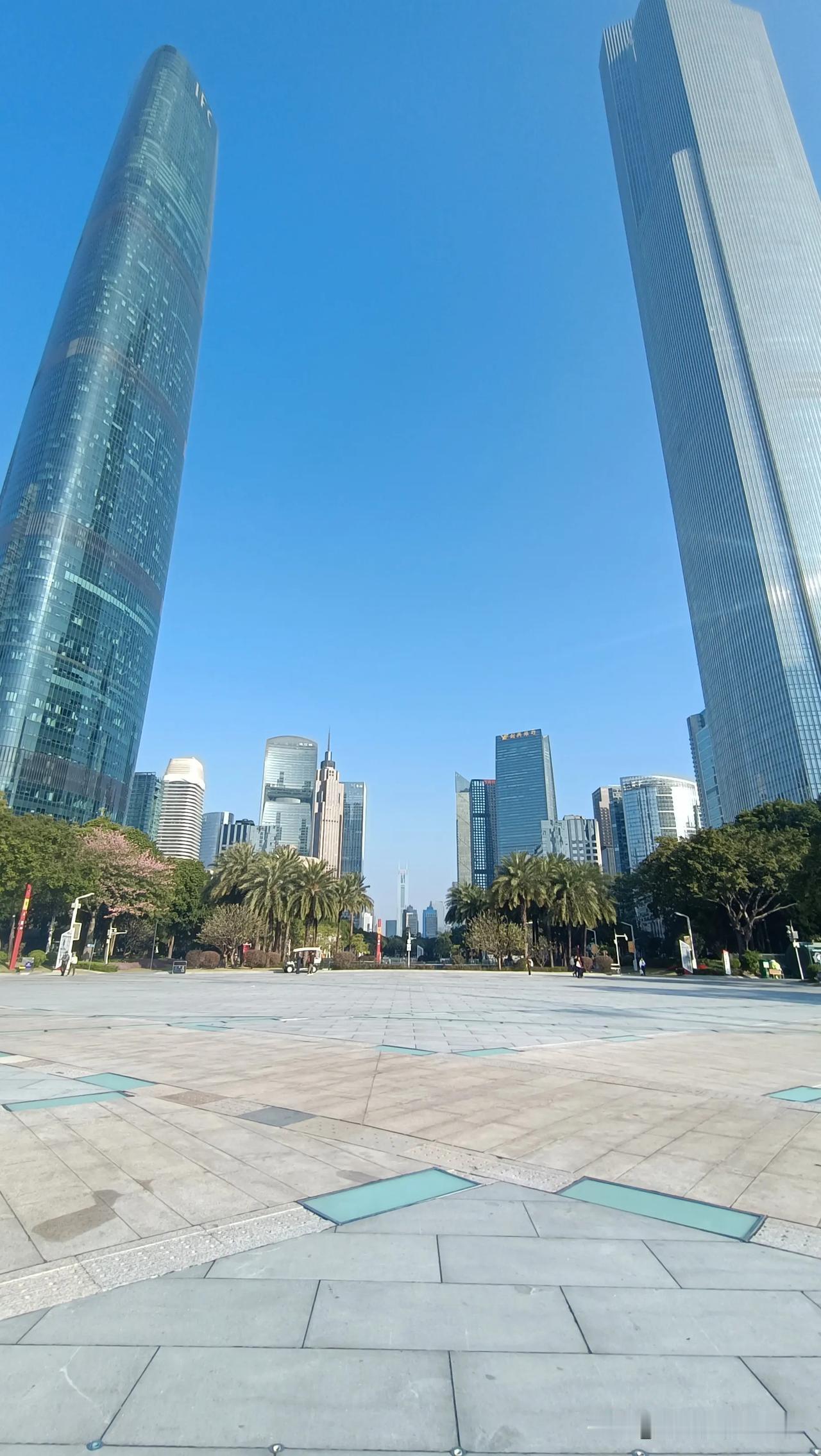 超广角的视野拍出来的照片有没有惊艳点评互赞广角拍照姿势广角拍照法超广角照低