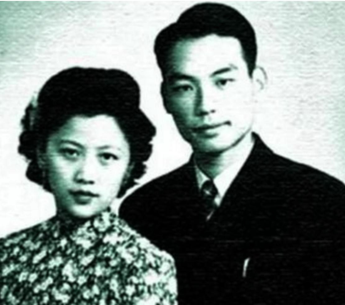 1944年蒋介石当面质问中统头子徐恩曾：这不是家丑，这是权力裂痕！一场发生在