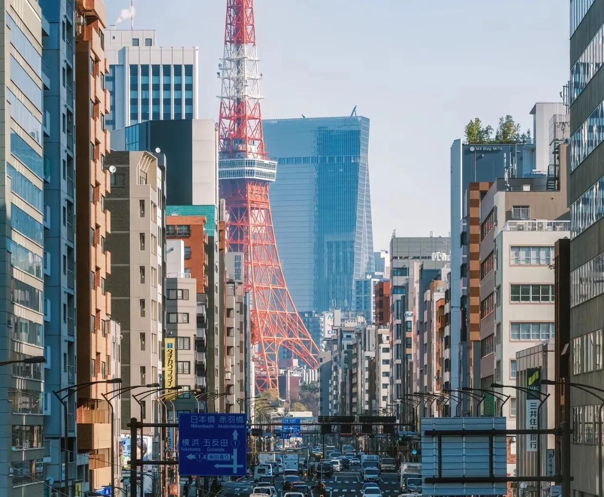 1995年是日本GDP总量的最高峰，GDP大约5.5万亿美元，占全球GDP比重的