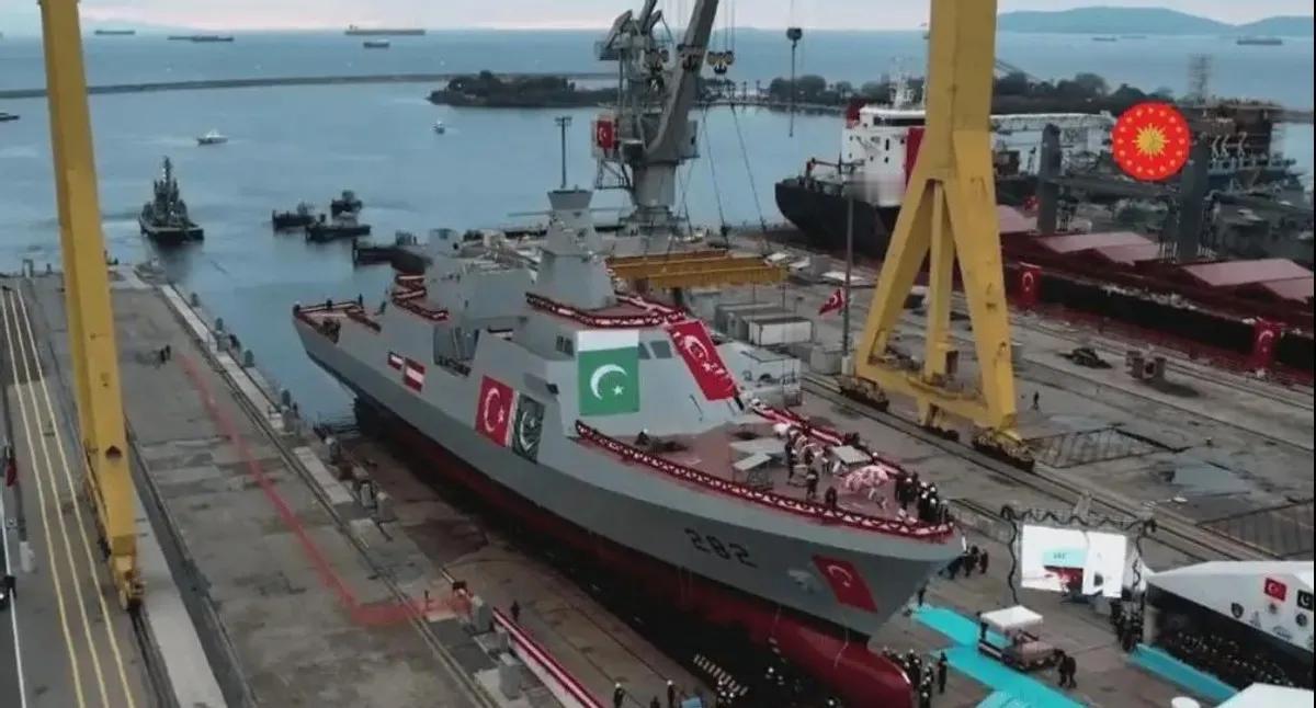 快讯！快讯！巴基斯坦突然宣布了：根据早先2015年与中国签订的合同，8艘“