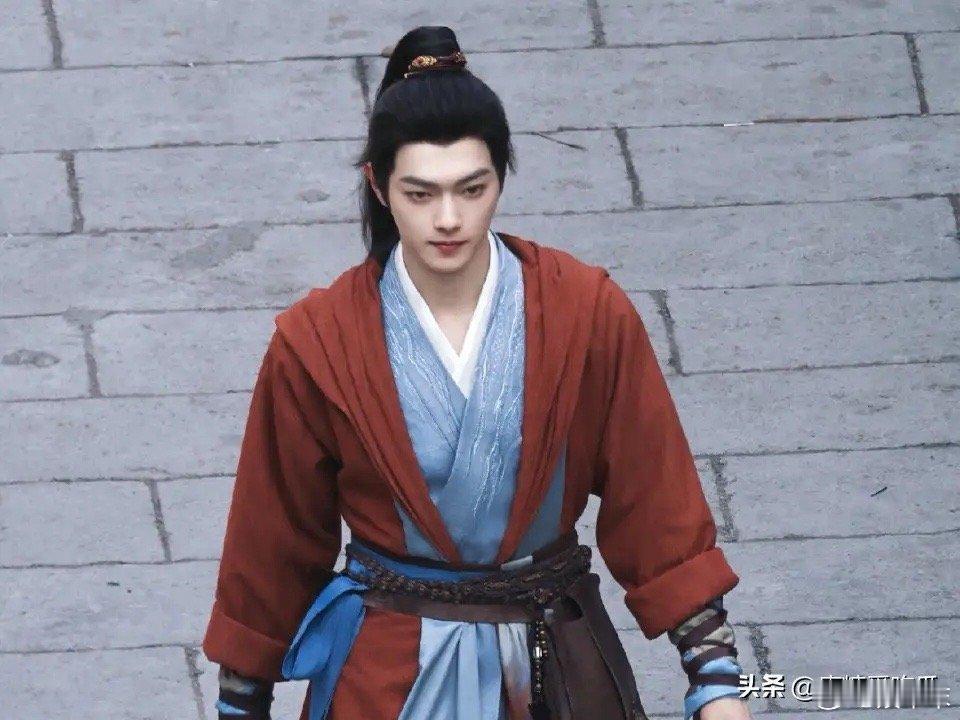 说个可怕的故事许凯新剧《天都异闻录》开机了他是唯一一个身陷漩涡却不受半点影响的人