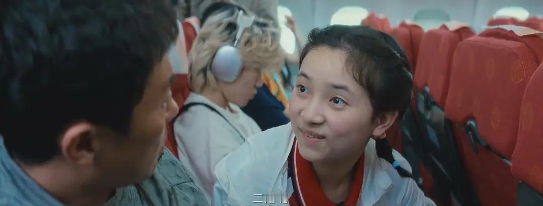 谁能想到，一部网大，48小时票房就破了千万。主角还是谢苗，打戏依旧硬核。但这