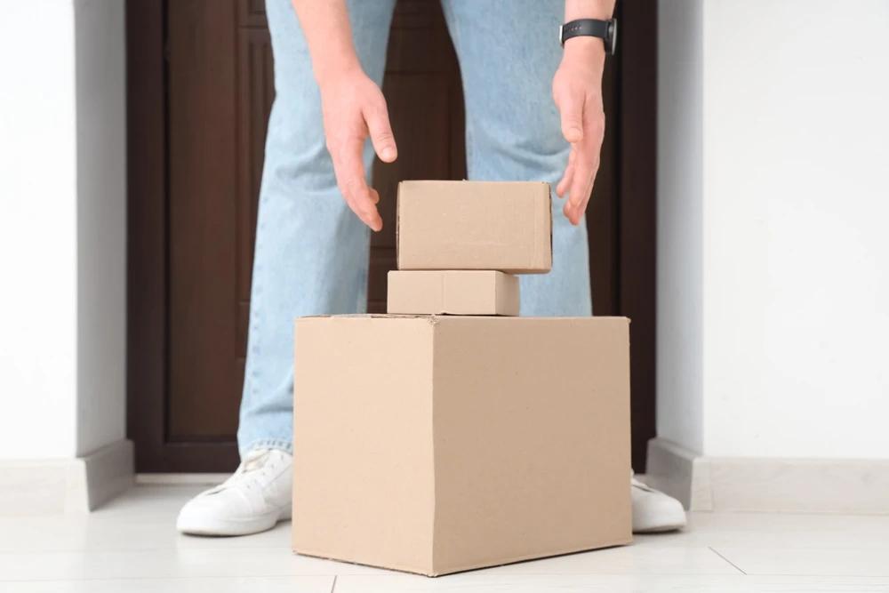 赶紧扔！别乱囤！你家一定有！双十一后，你家是不是堆了一堆快递箱？别囤了