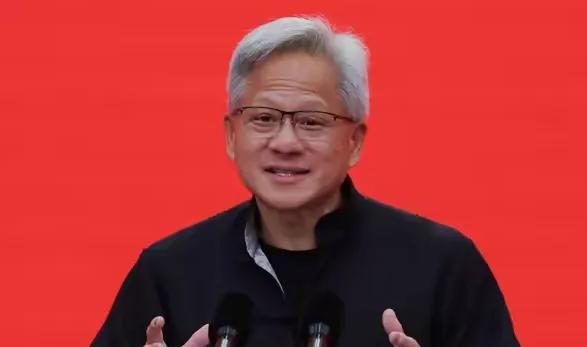 真吓我一跳！难怪美国急着要卖H20芯片呢，据报道，这种芯片价格在每片10万元人民