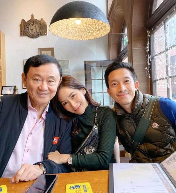看得出来他信很疼两个女儿，他两个女儿找的女婿都是好男人一枚。是他女儿慧眼识珠，还