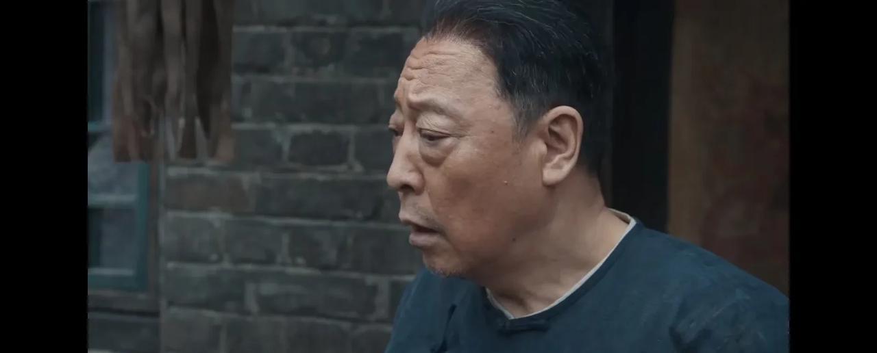 《生万物》大部分网友都感觉银子嫁给宁学祥是嫁对了的，最起码比嫁给封铁头有前途，