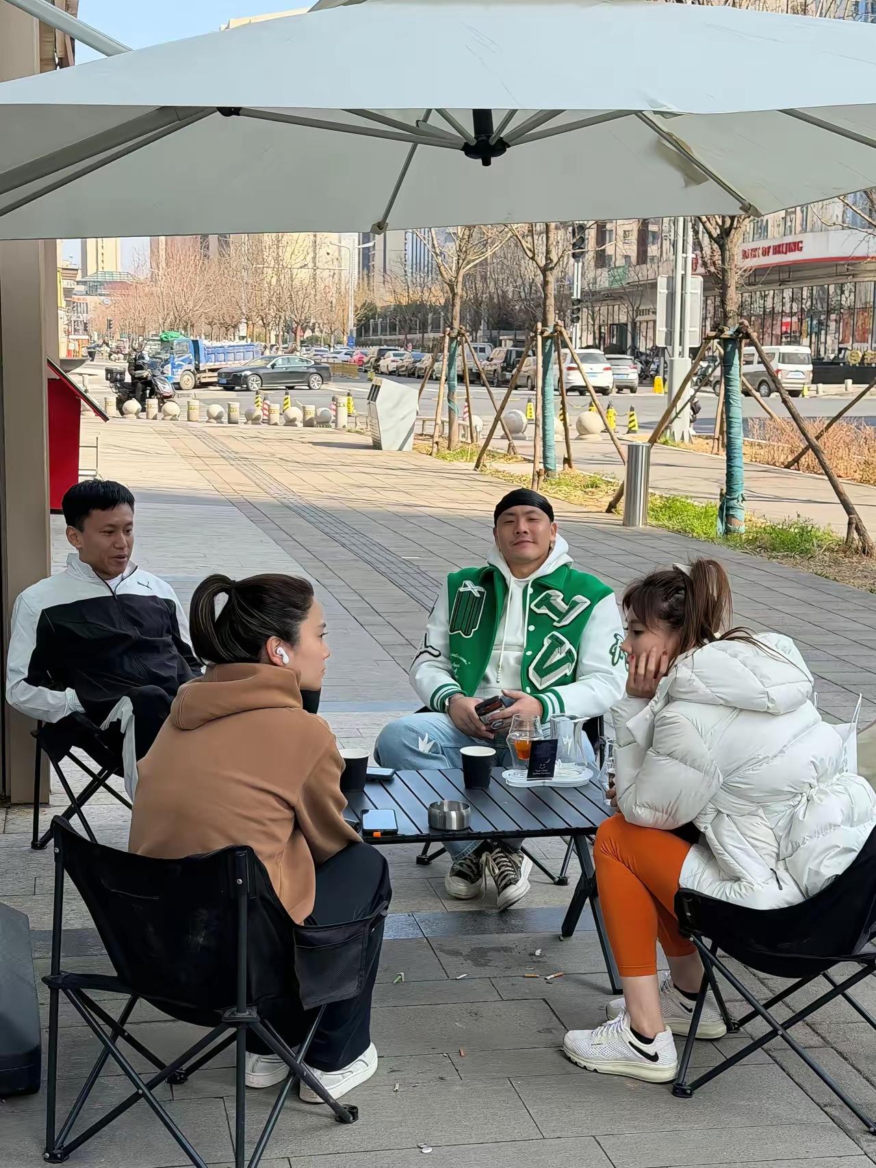 @豆包这张图片背景是哪里