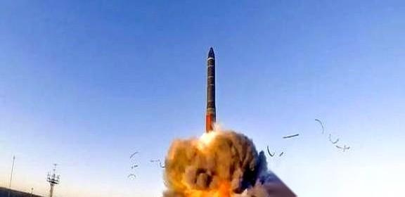 十年前，俄专家卡申曾公开算过一笔账：真要动起核武力，中国最多只能撑一个小时。当时