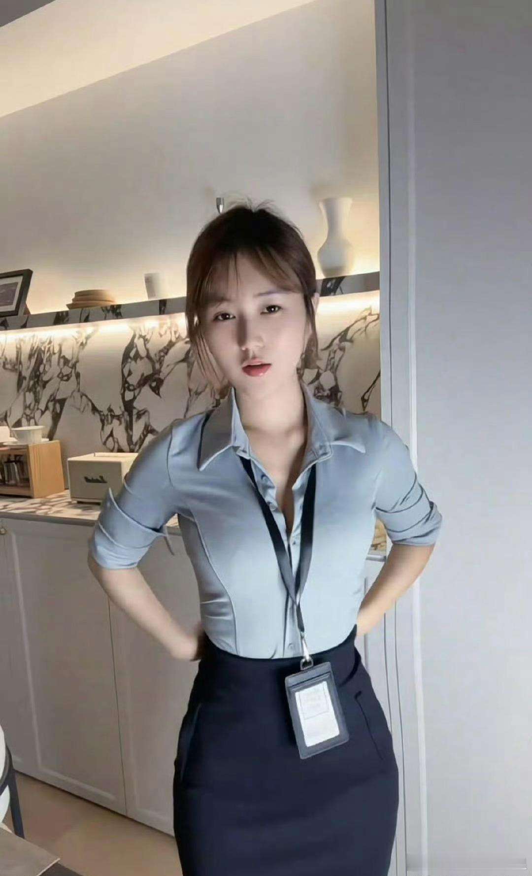 她说不想上班，一天三顿喂饱就行