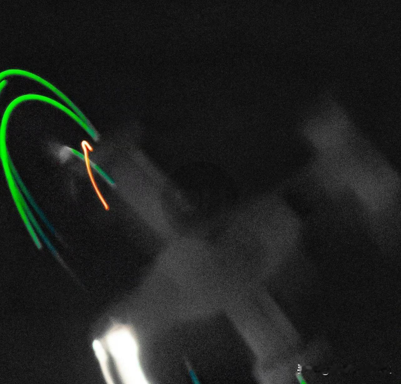 这次老美闪击委内瑞拉又给全世界上了一课！先是出动F-35隐身突防打掉地导，紧接着