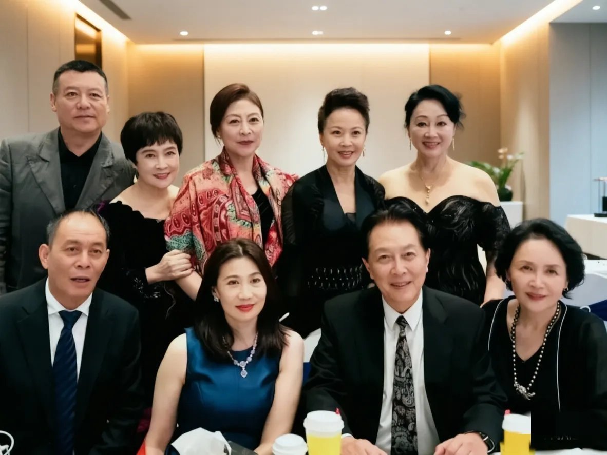 我敢说，90%的年轻人都不认识这些老演员，但凡能认出三个，说明你老了！演员