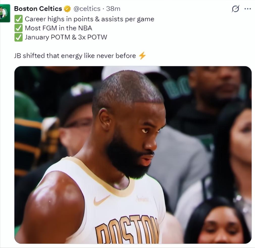 NBA最佳阵容评选结果一出炉，整个篮球圈都沸腾了！凯尔特人当家球星杰伦·布朗本赛