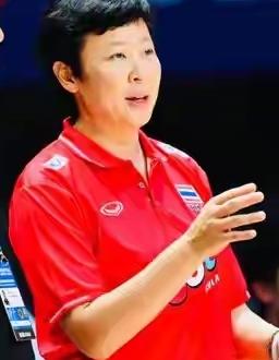 作为泰国女排的助理教练，冯坤在亚锦赛决赛后接受采访时被问到，“在对阵中国女排的比