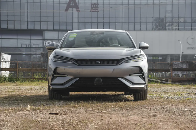 听说宋L要停产要出新款，老的要停产了？那为啥四儿子店还不给优惠，还牛逼哄哄的爱