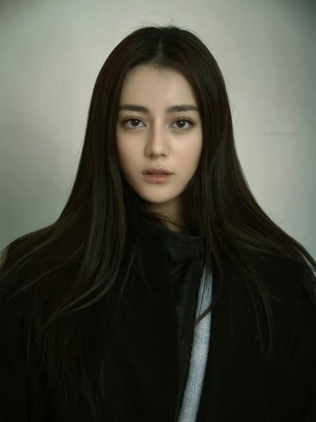 黑粉让我拿图安利所以我来了迪丽热巴黑图都比你蒸煮好看你气不气？