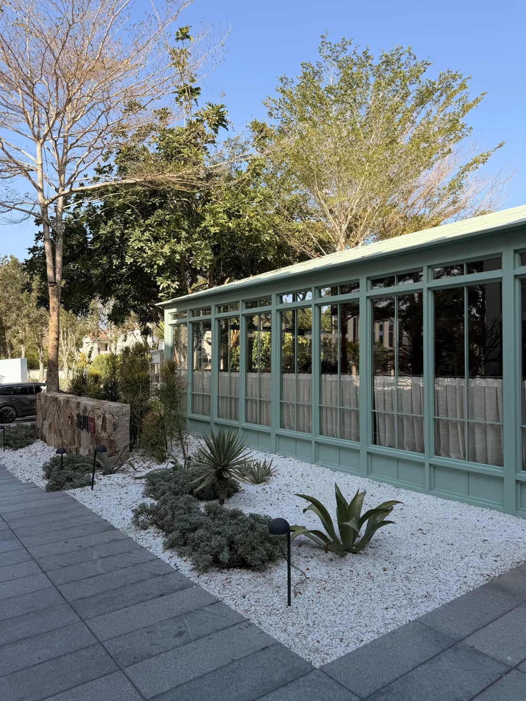 卧卧卧！！三亚也有了…终于开了啊啊啊啊