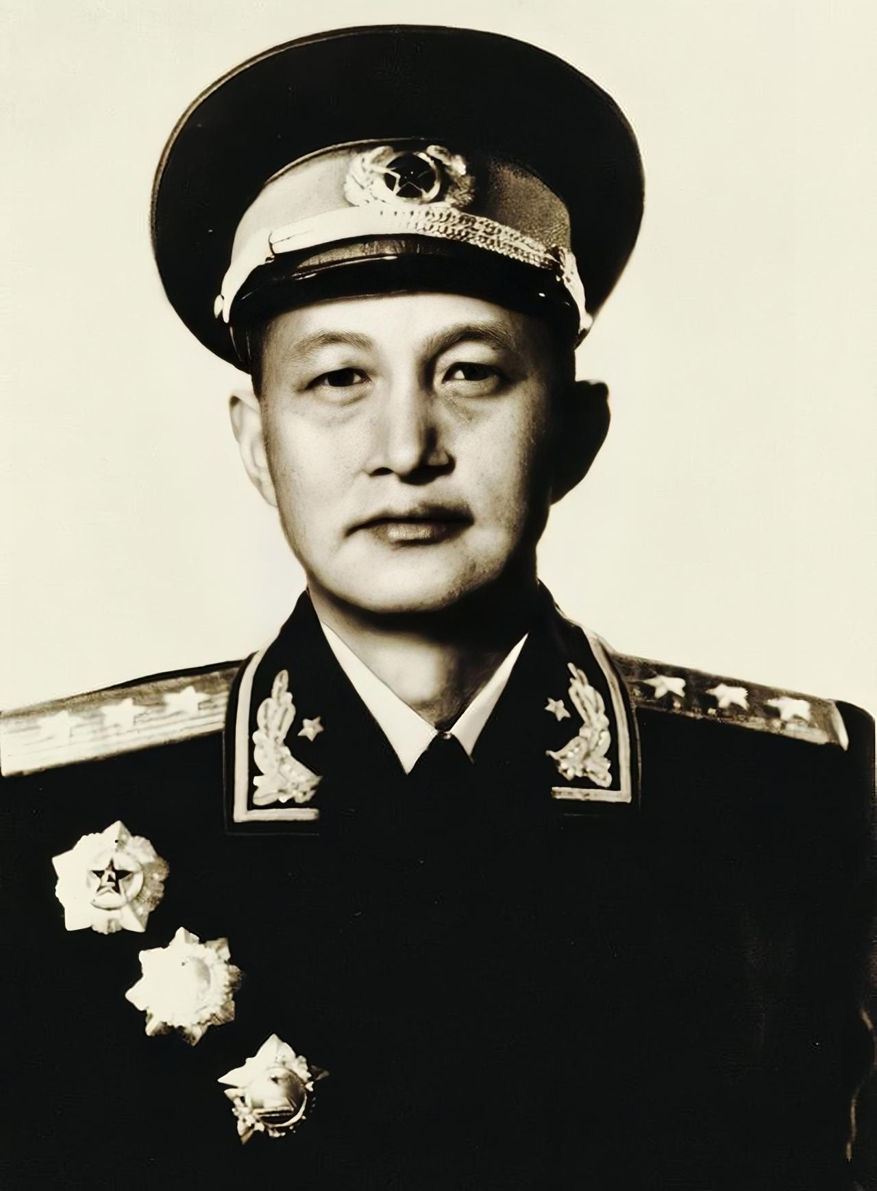1955年，开国上将洪学智在北京开会，见到了老战友符确坚，问他老兄当年延安一别，
