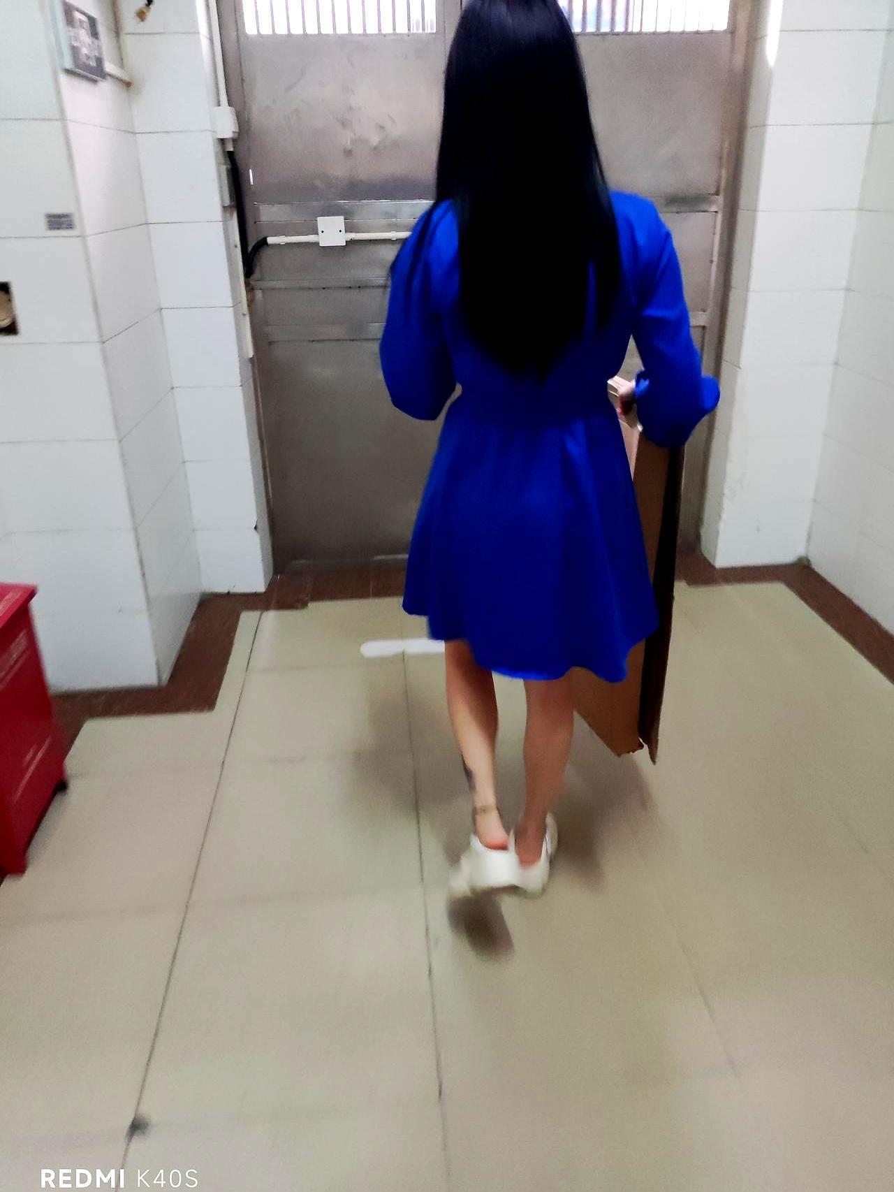 男女合租真能守住界限？说白了日久生情这事儿还真挺常见！我之前租个单间，闲着没