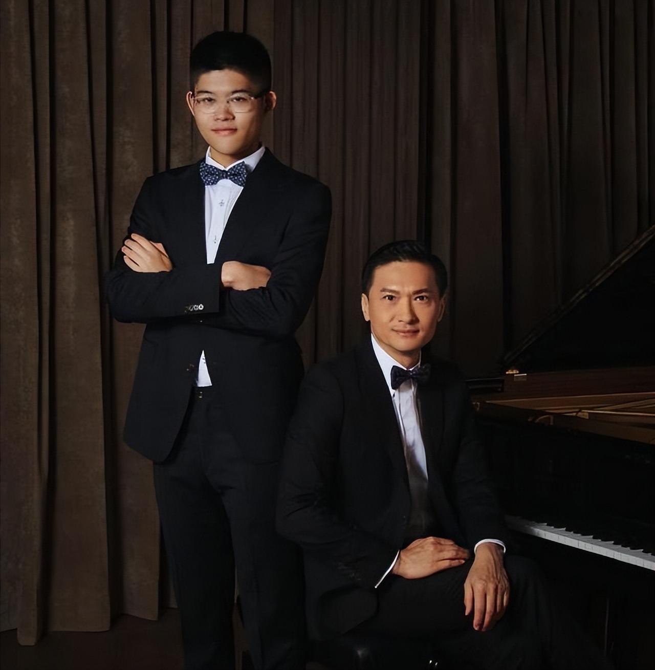 你知道吗，当年TVB红透半边天的小生陈锦鸿，居然会在事业最火的时候，抛下一切专心