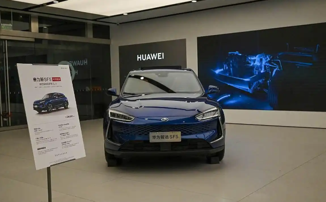 华为智驾发力了！2个月发布6款新车，零跑也要加入近日据媒体报道，接下来两个月