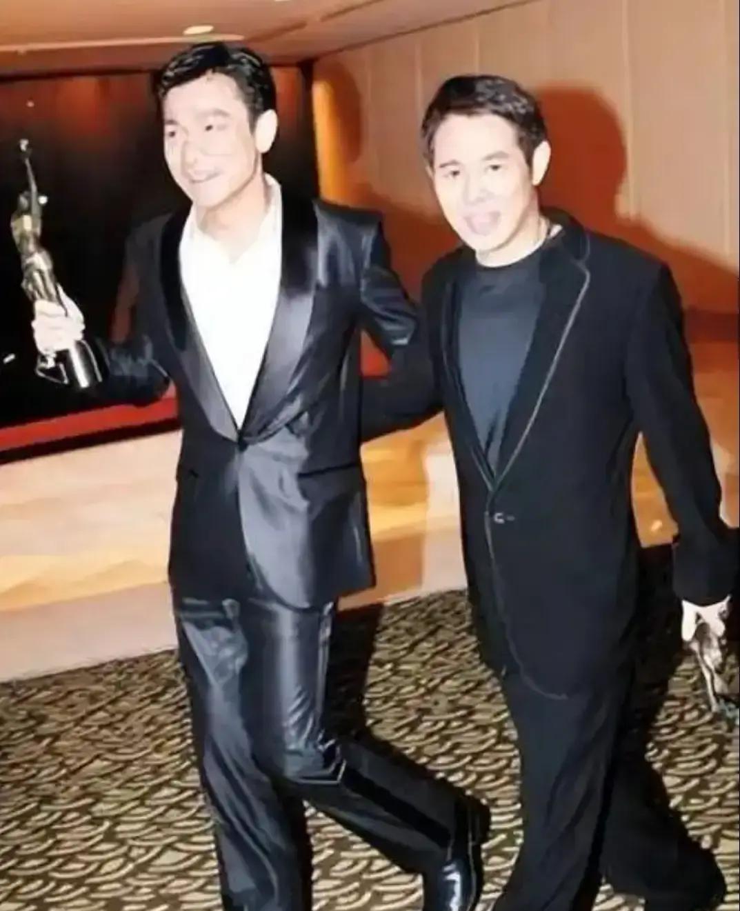 掰开2008年金像奖的内幕，你会发现一个残酷事实：那一年，刘德华演得再滴水不漏，