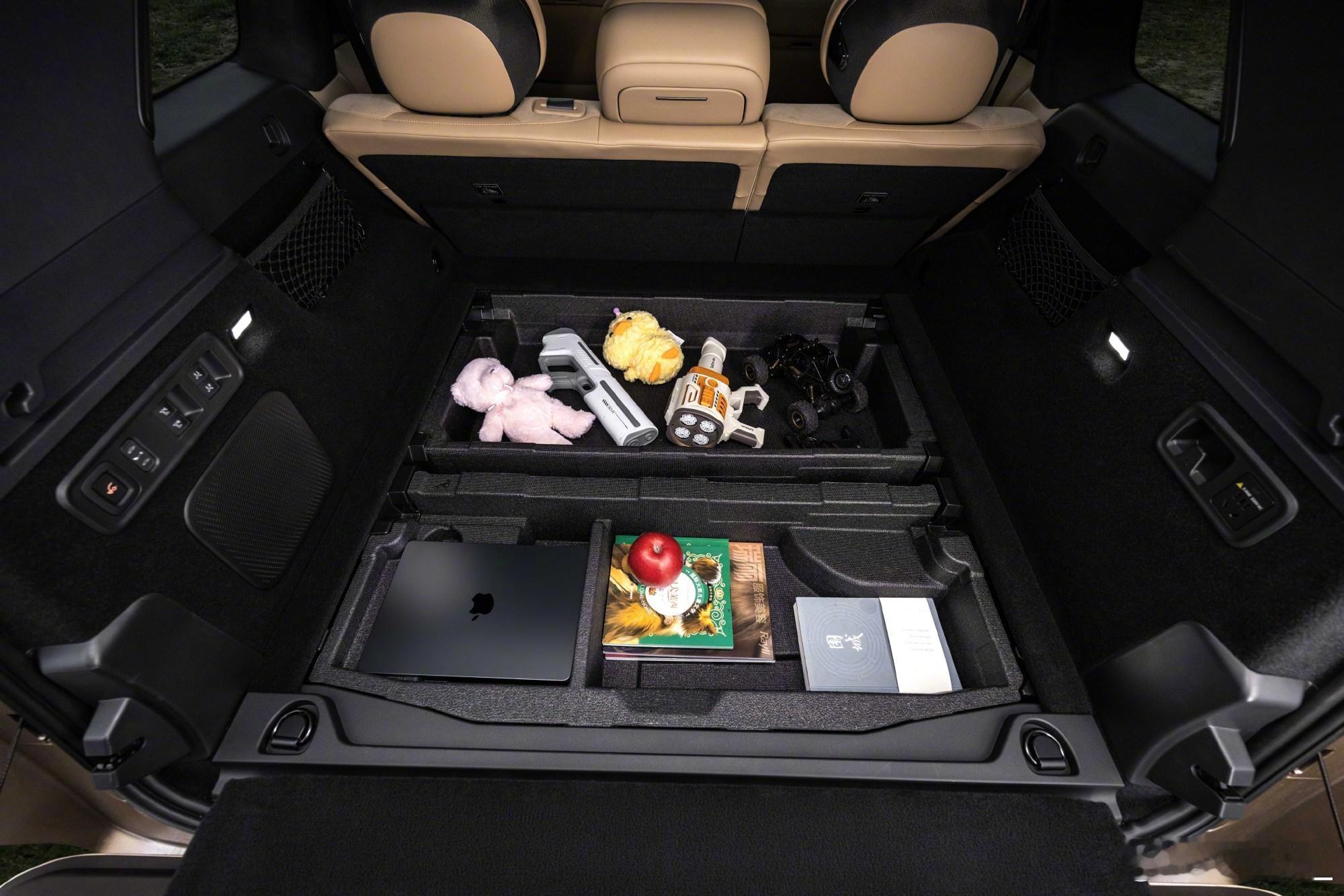 领克900为什么要做这么大的五座领克900的大五座版本，今晚正式上市限时价25.