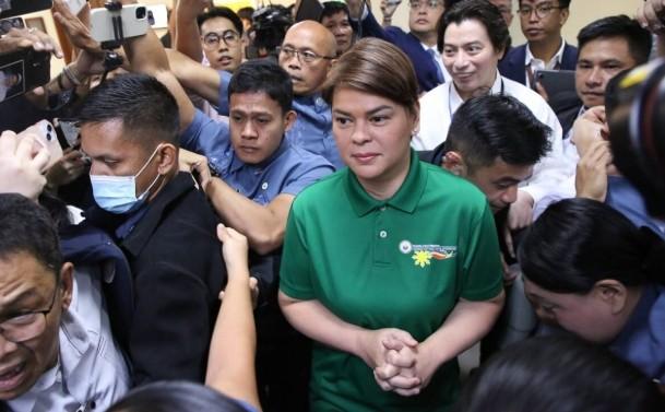逮捕令+弹劾，莎拉距离出局仅一步之遥，杜特尔特还能翻盘吗？ 一张逮捕令，历史