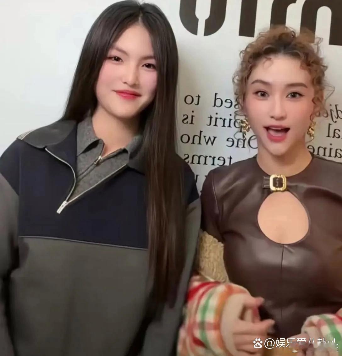 何超莲比王诗龄要大二十岁，一点都看不出来