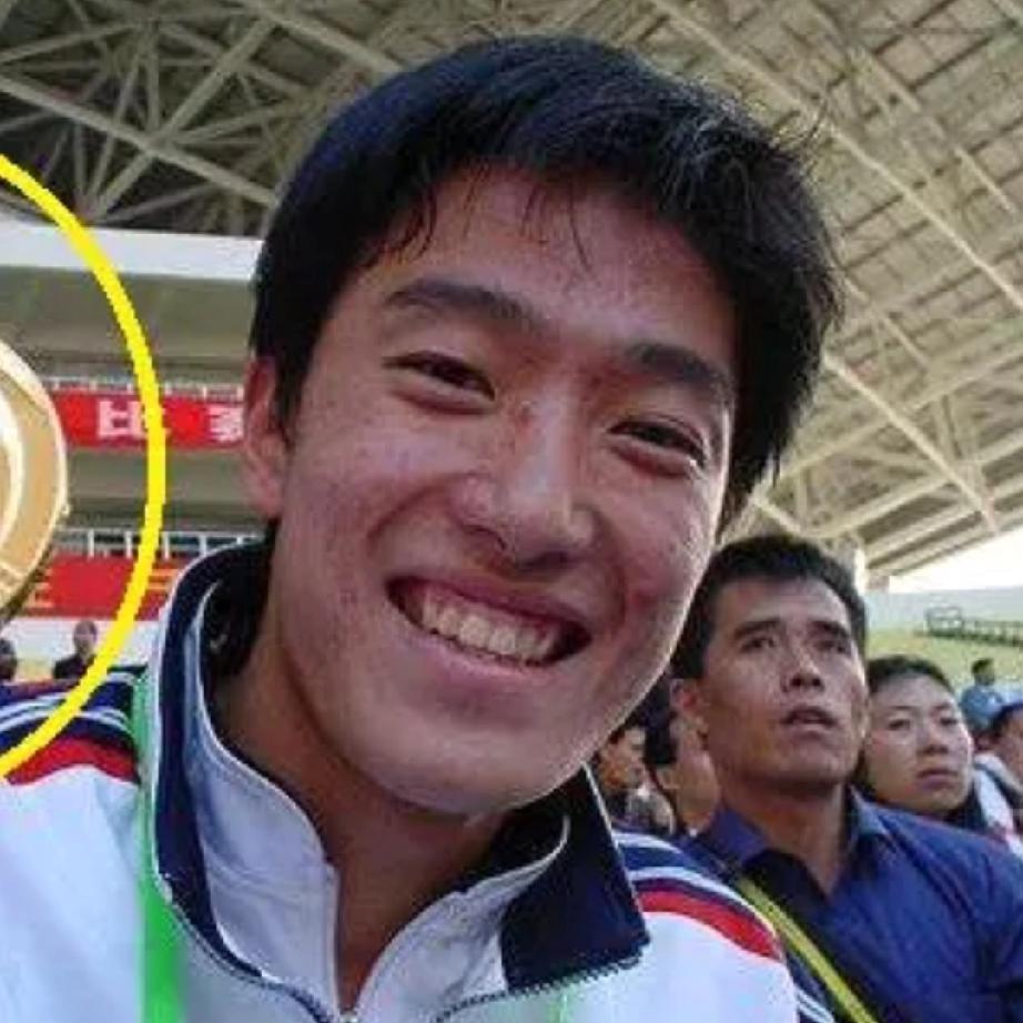 现在钱是真难挣！对体制内补助没有实感的，看看刘翔就知道了。奥运冠军刘翔公开了