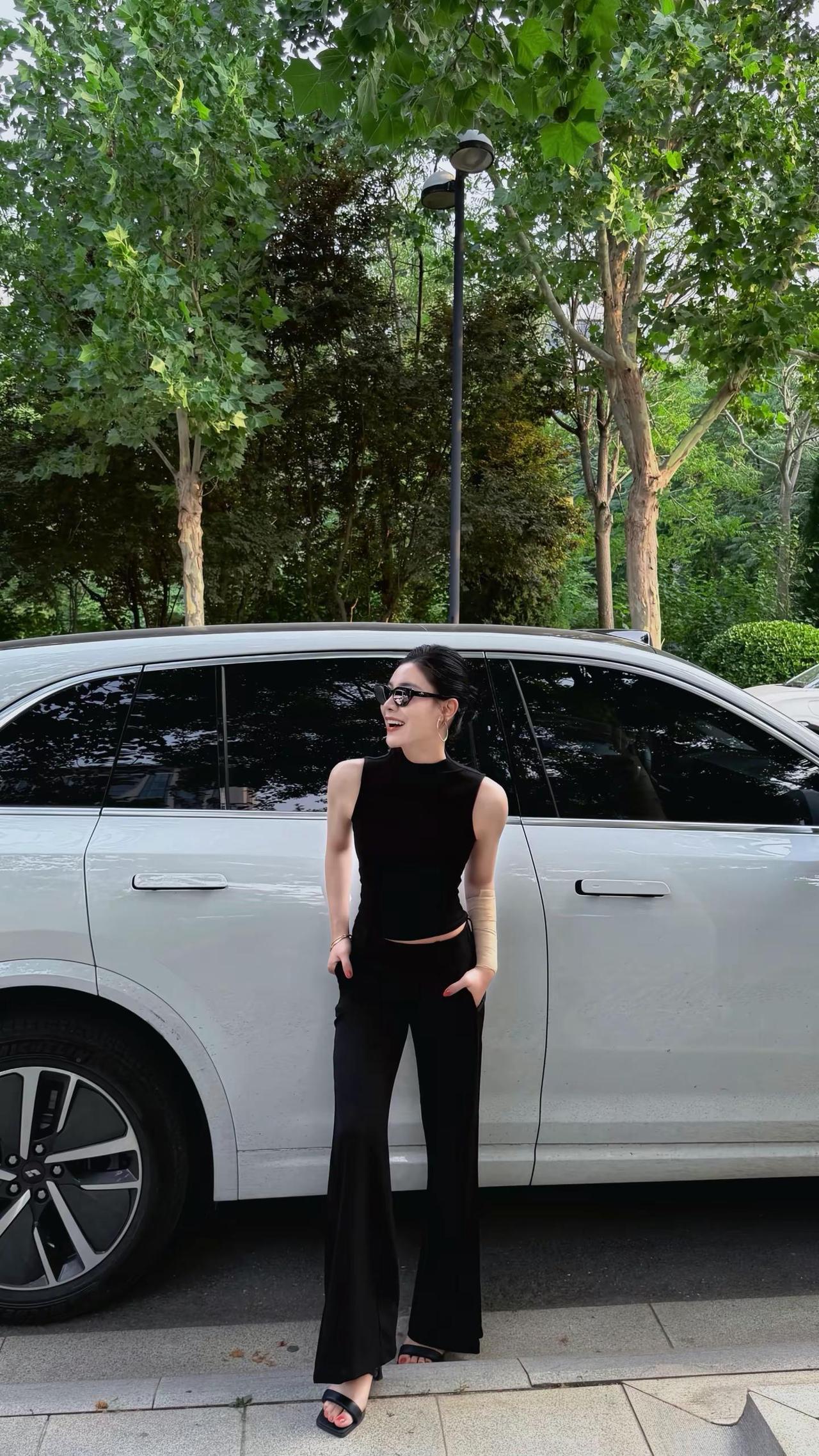 爱哥的美女你听哥说