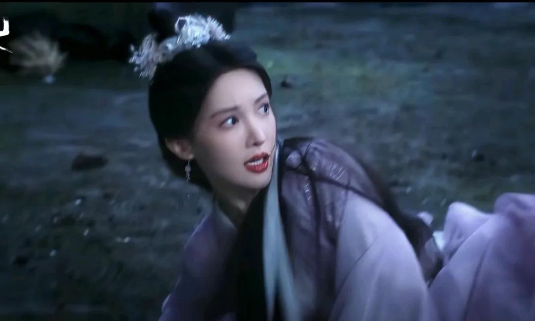 《凡人修仙传》平平无奇的韩立来到血色禁地后，不仅收获了大量灵草珍宝，还意外与南宫