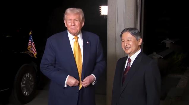 你敢信吗？全世界只有我们和日本自己，还执着地叫着“天皇”！如果不是前几天特朗普