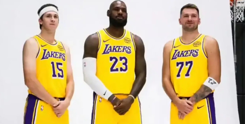 假如季后赛首轮湖人与火箭相遇，谁赢得几率更大一些？本赛季NBA常规赛还剩下不