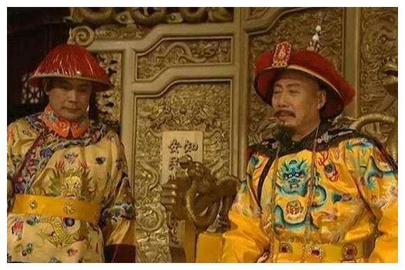 三十四年太子，却一天皇帝也没当成。他的父亲把他视作一生最重要的心血，从满周岁就开