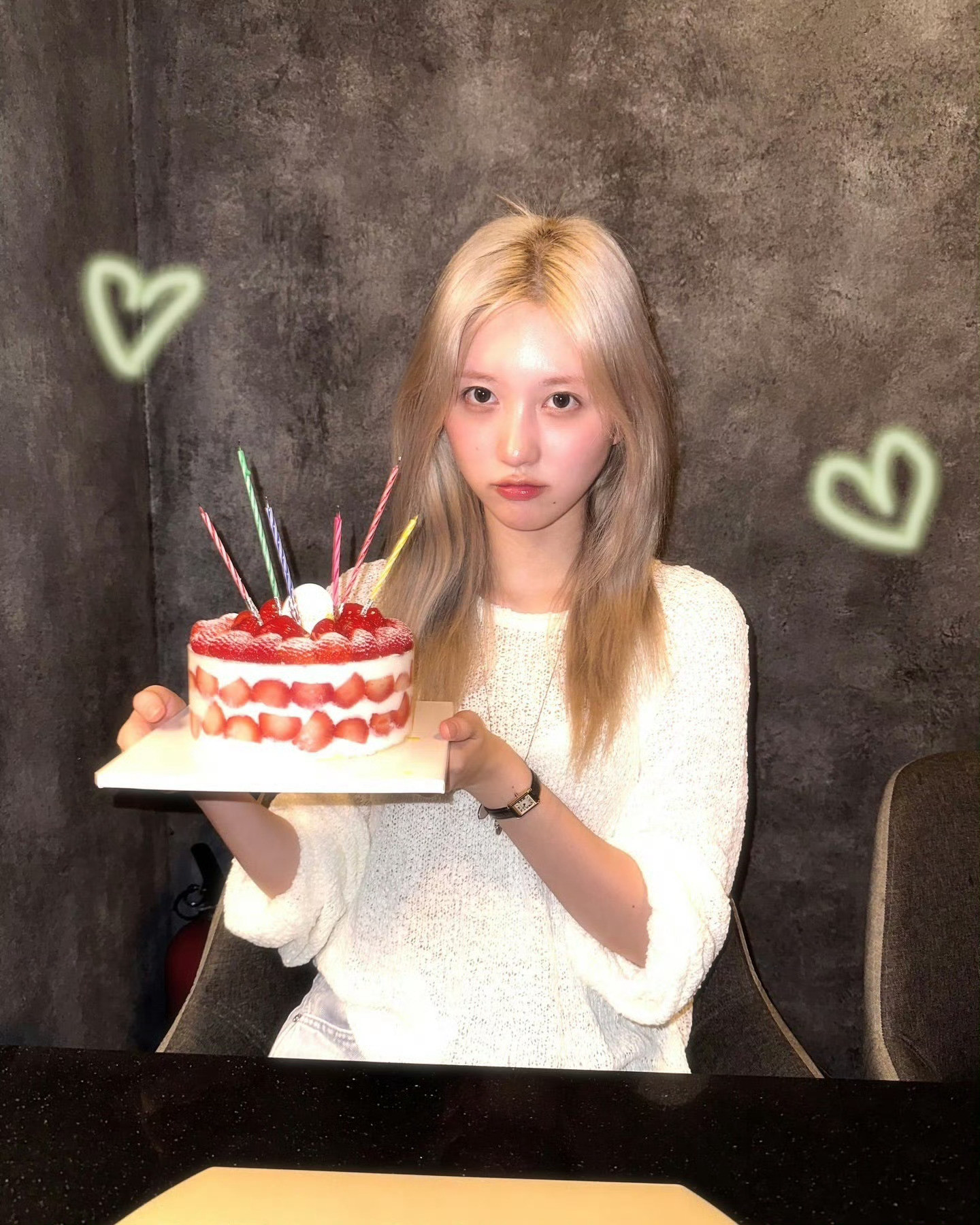 女孩与蛋糕🍰​​​