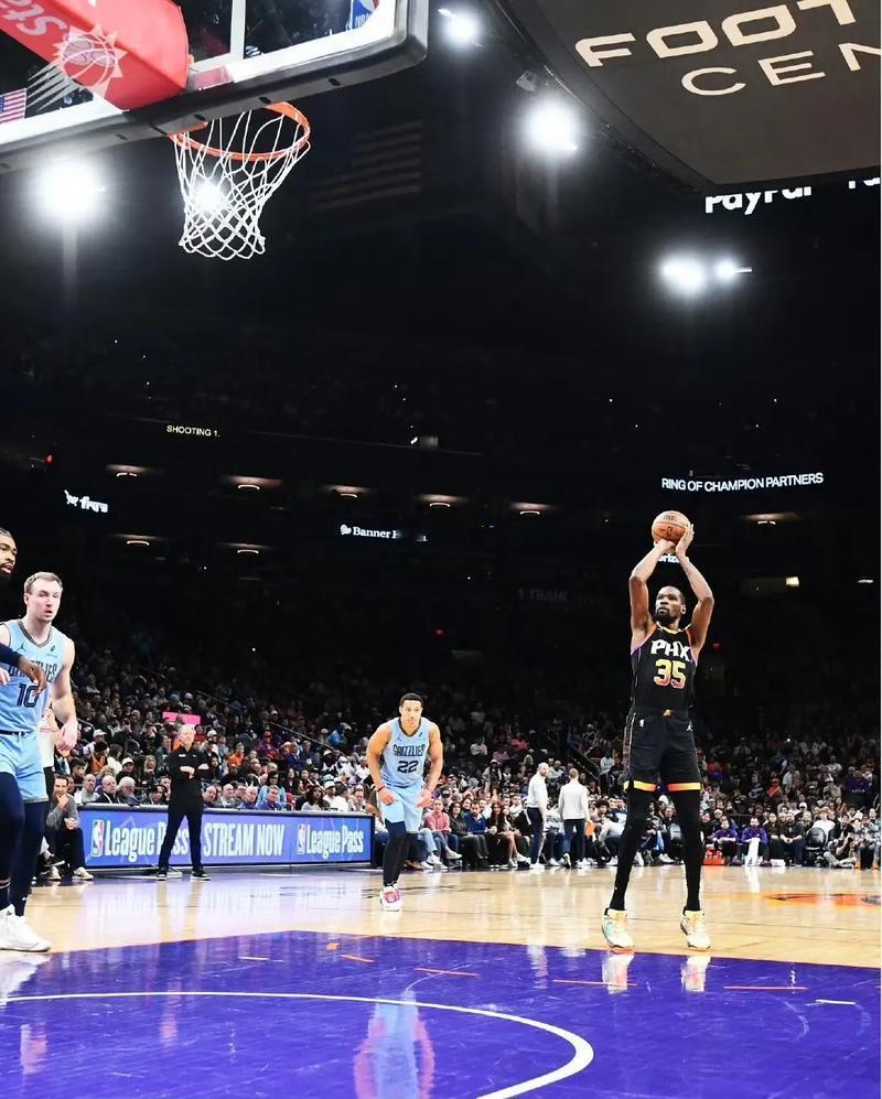 有人问，为什么NBA在中国没有以前火了？举个例子就明白了，一场NBA比赛整整四十