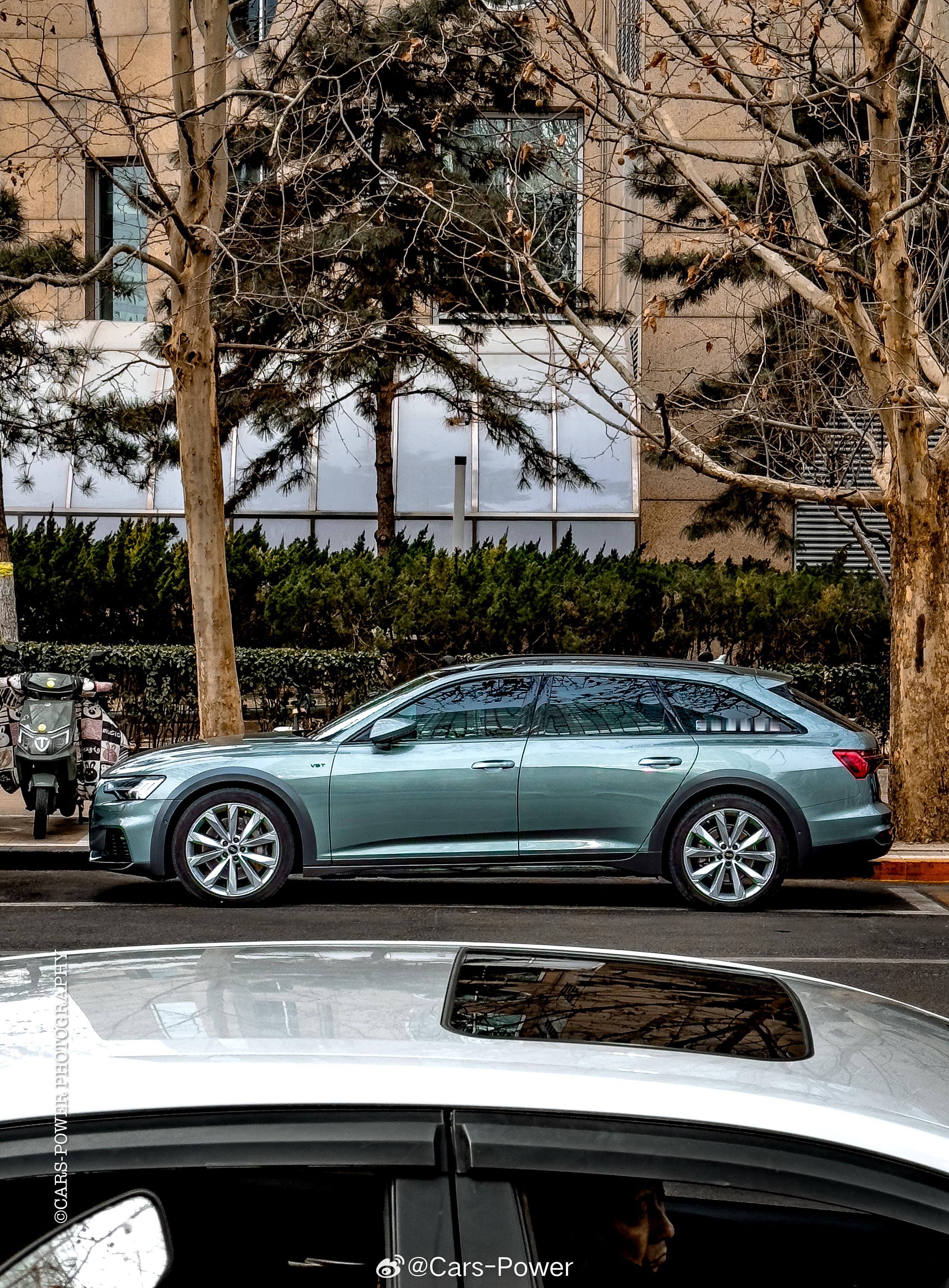 还是老款车好看有没有？路上的旅行车🚙👽奥迪A6allroad👽奔驰CLS