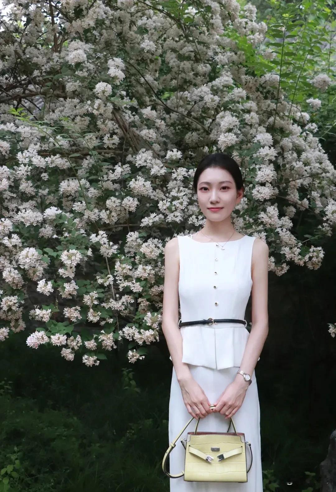 📍·烟台山每一步皆是风景。