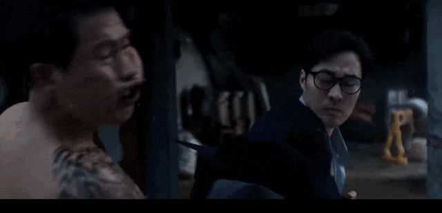 新出的爽剧《金特务：本色回归》，强烈推荐啊。开播后一飞冲天，成为2026年收视最