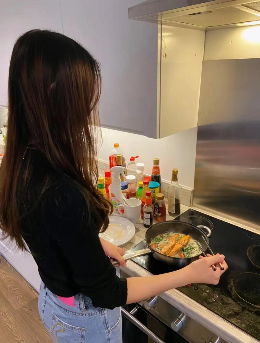 老祖宗传下来的20个中医小技巧1.风寒感冒：葱白煮水喝，辛温解表，缓解初