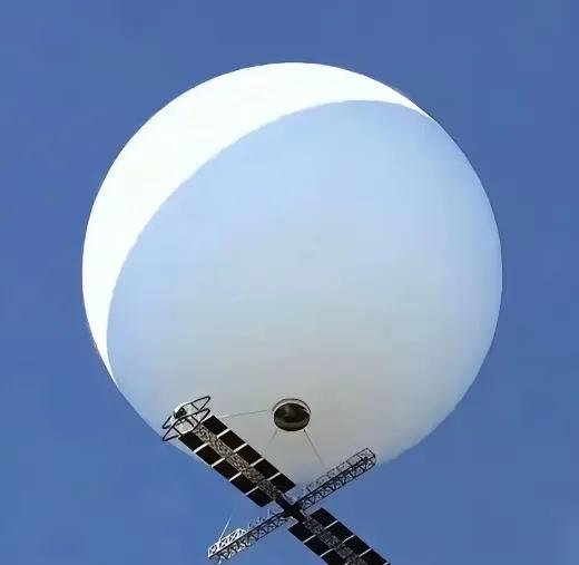 万米高空一剑封喉！中国空军这波操作直接燃爆全网！3月13日，《解放军报》公