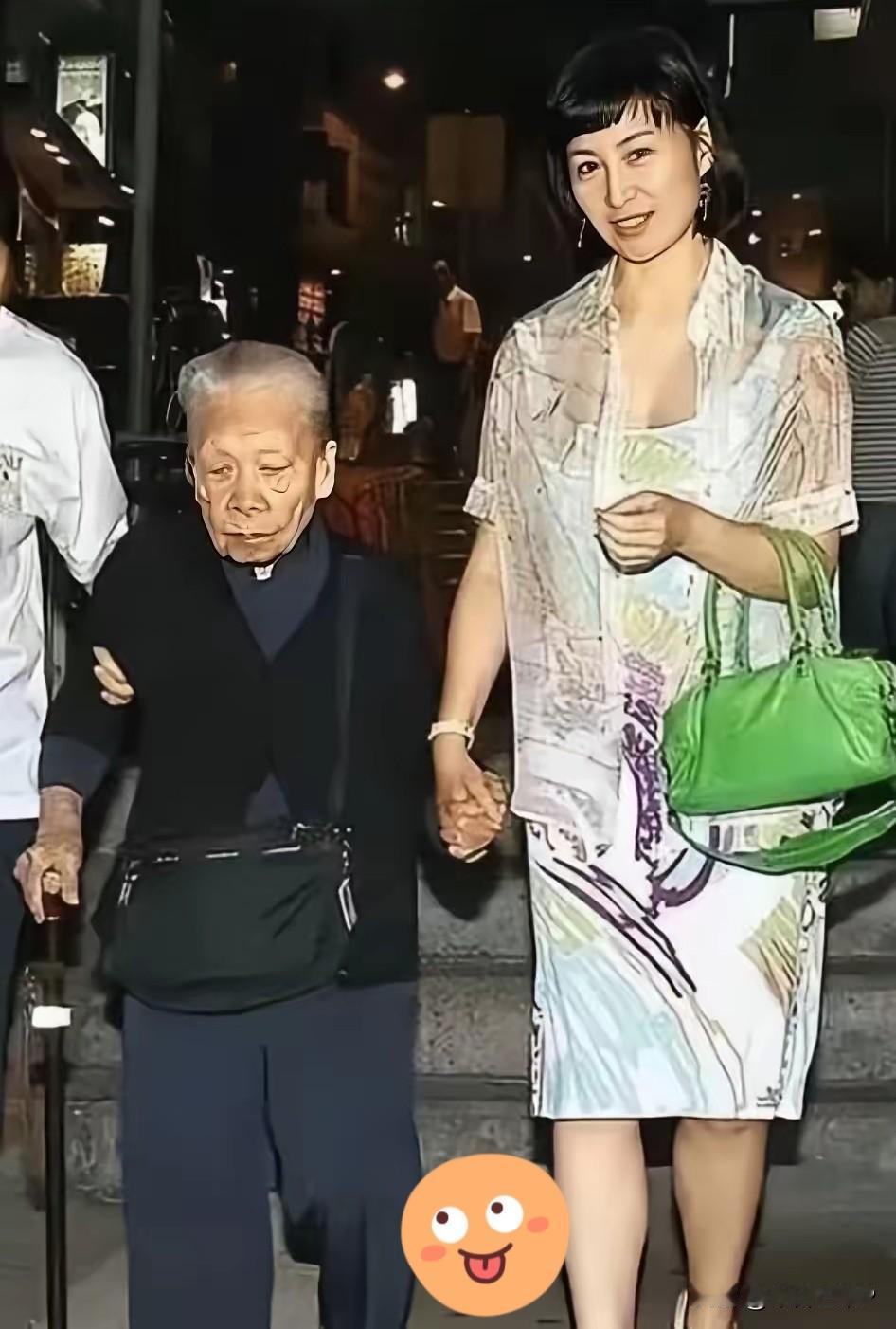 这是何超琼的保姆晶姐，住1.2亿别墅，退休后，每个月工资照发。何超琼小时候是保姆