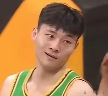 鄢手骐换陈家政？有消息称，辽宁男篮正在跟广东男篮酝酿一场交易，那就是用鄢手骐交