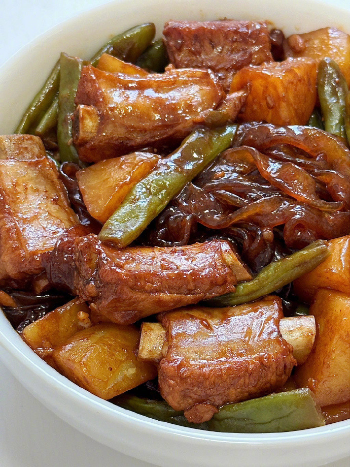 下饭菜天花板还得是排骨土豆炖豆角‼️
